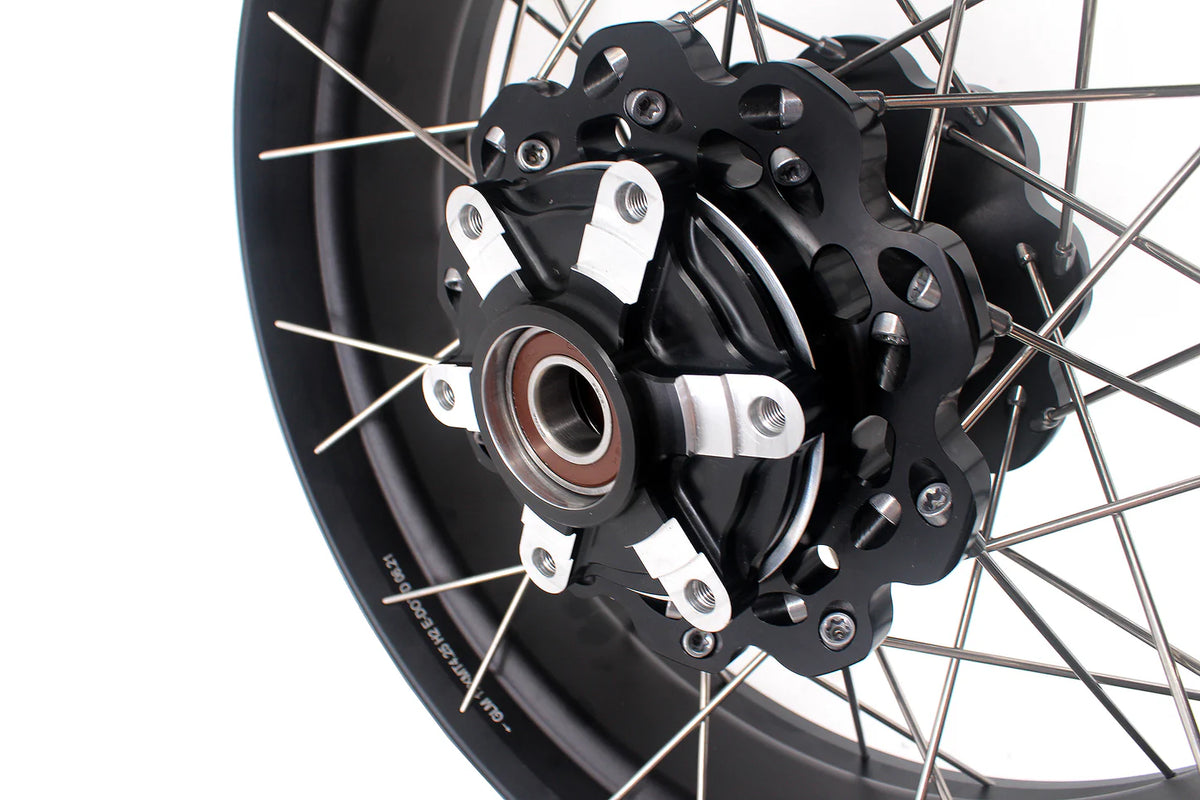 ROUE AV & AR TUBELESS KKE RACING TRIUMPH T100 (2021-2024)