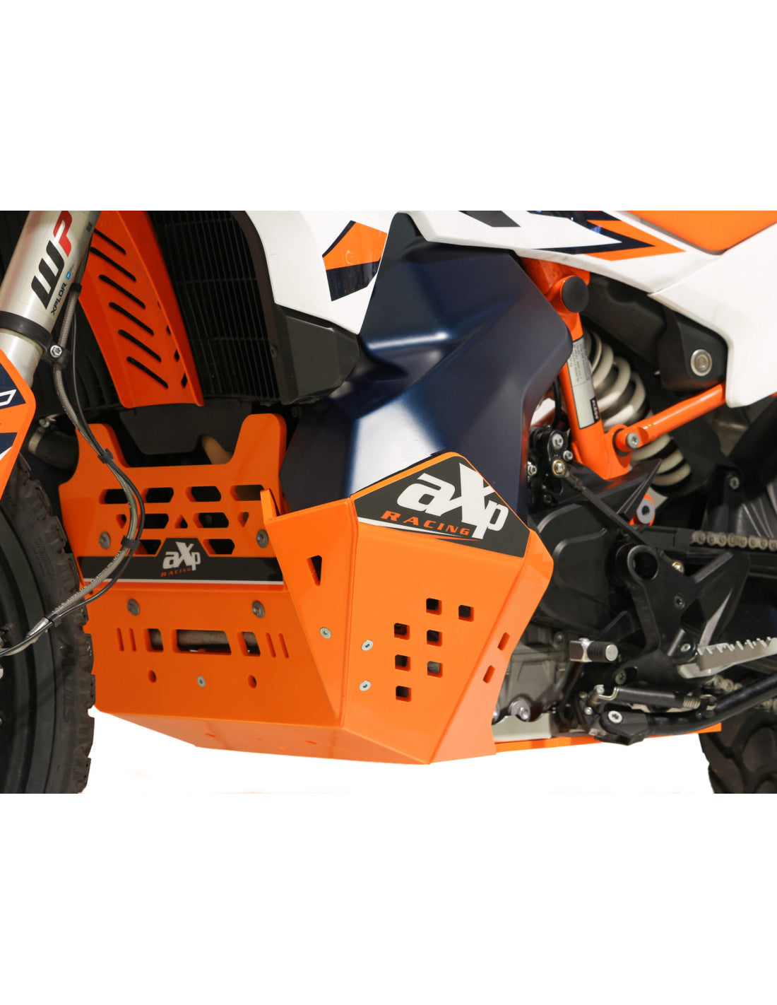 SABOT ADVENTURE PEHD 8MM AXP RACING KTM 890 ADVENTURE R (2019-2025)