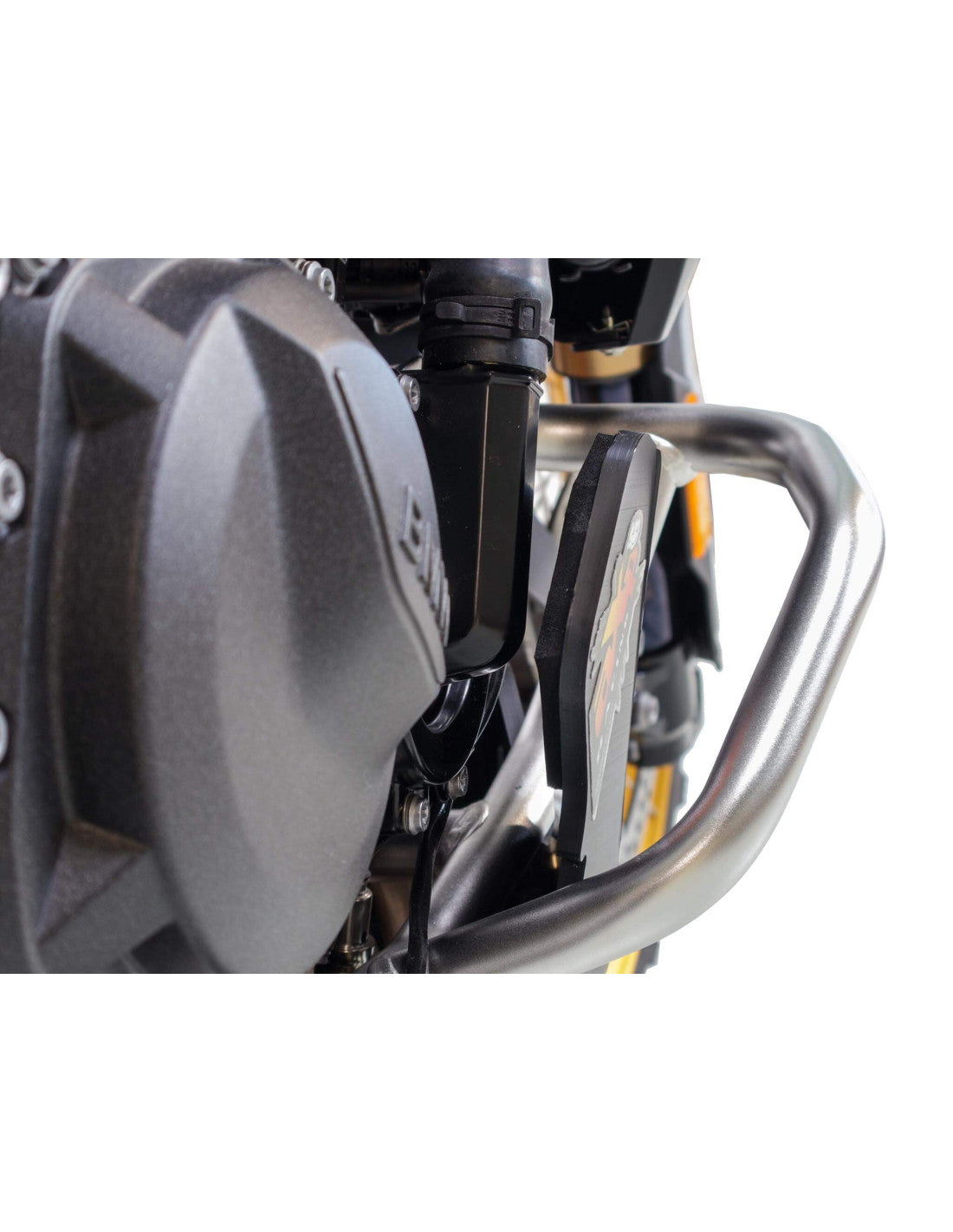 SABOT ADVENTURE PEHD 8MM AVEC CRASH BARS BMW / SW MOTECH AXP RACING BMW F 900 GS (2024-2026)
